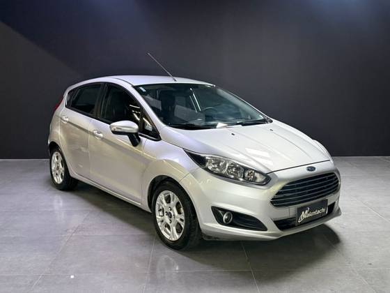 FORD FIESTA 1.6 SE HATCH 16V FLEX 4P POWERSHIFT FORD FIESTA 1.6 SE HATCH 16V FLEX 4P POWERSHIFT